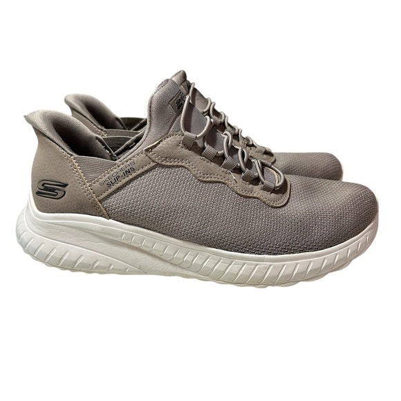 Skechers Shoes - Skechers BOBS Squad Chaos women’s sneakers size 9